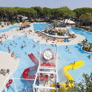 Ca' Pasquali Village 5*, Cavallino-Treporti Italy