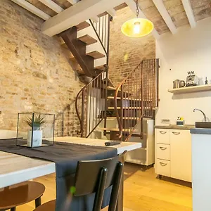 la-corte-del-grillo.hotels-perugia.com/