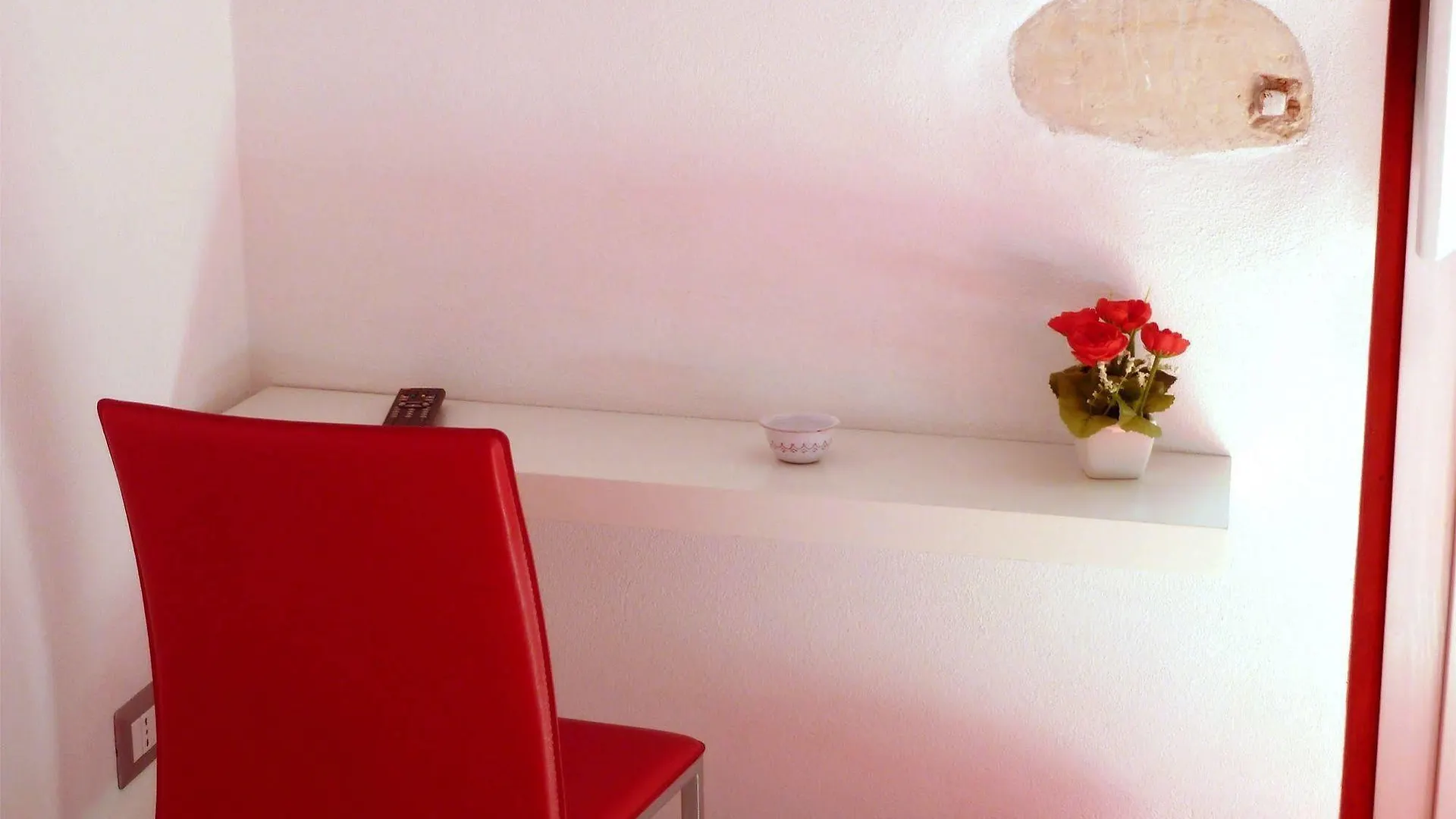 Onlyrooms II - Old Town & Typical Food Cagliari Guest house