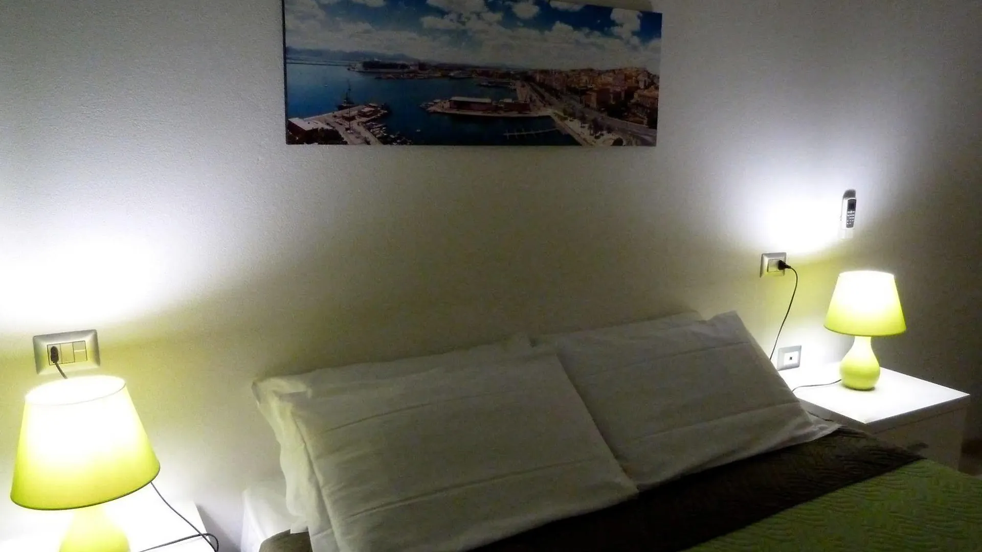 Onlyrooms II - Old Town & Typical Food Cagliari Italy