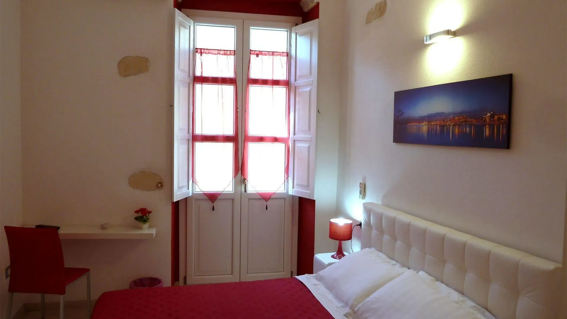Onlyrooms II - Old Town & Typical Food Cagliari 0*,  Italy
